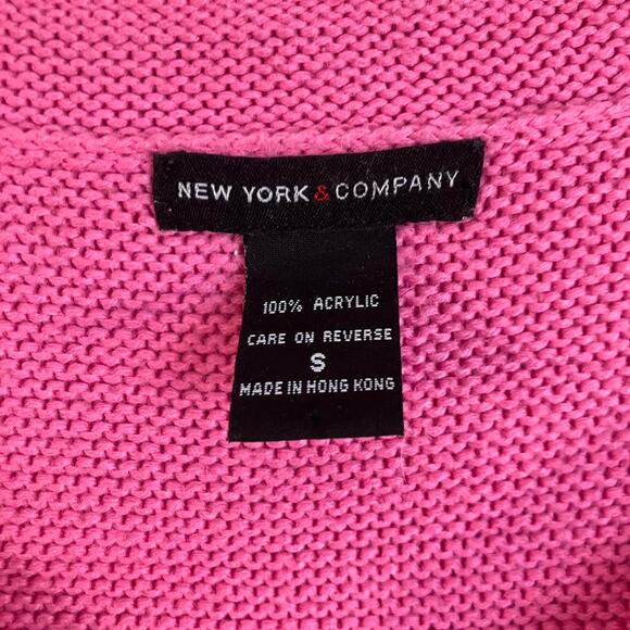 New York & Company Light Pink Cable Knit Crop Top Cardigan‎ - Picture 3 of 4